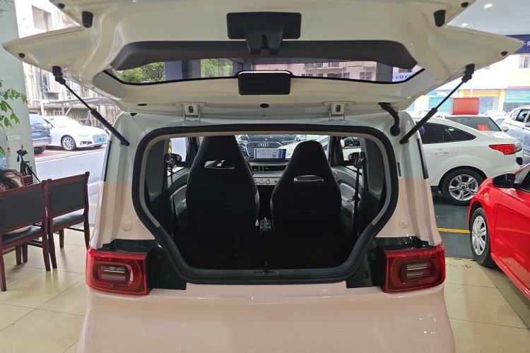 Used Wuling Hongguang MINIEV 2021 Macaron Fashion Edition Lithium-Ion Battery Trunk