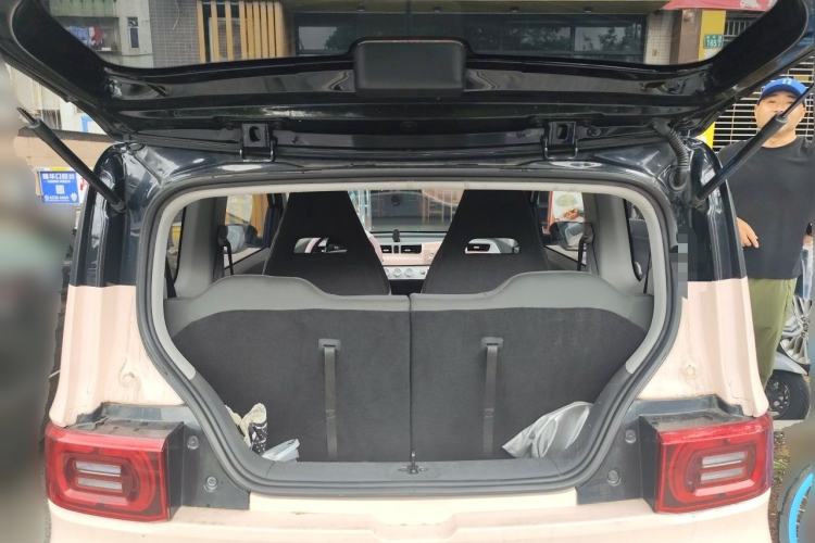 Used Wuling Hongguang MINIEV 2021 Macaron Fashion Model Lithium Iron Phosphate Trunk