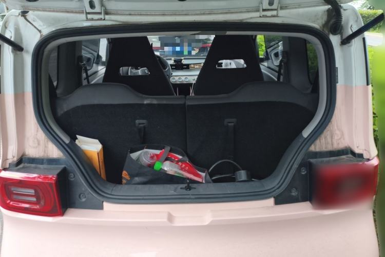 Used Wuling Hongguang MINIEV 2021 Macaron Premium Model – Lithium Iron Phosphate Trunk