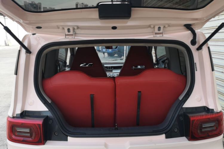Used Wuling Hongguang MINIEV 2021 Macaron Fashion Model Lithium Iron Phosphate Trunk
