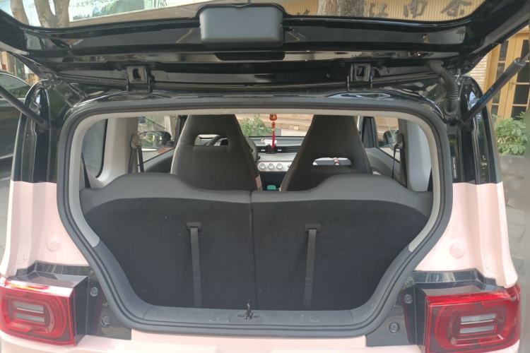 Used Wuling Hongguang MINIEV 2021 Macaron Premium Model – Lithium Iron Phosphate Trunk