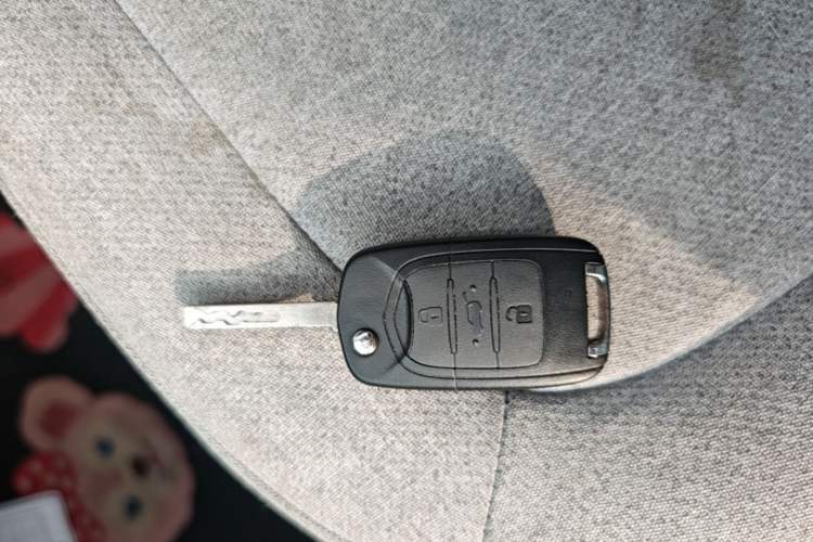 Used Wuling Hongguang MINIEV 2021 Macaron Premium Model – Lithium Iron Phosphate Vehicle Key