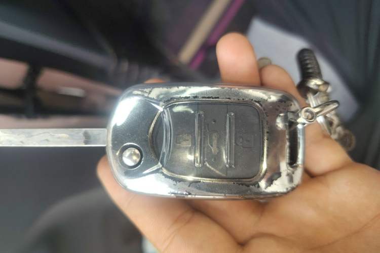 Used Wuling Hongguang MINIEV 2021 Macaron Premium Model – Lithium Iron Phosphate Vehicle Key