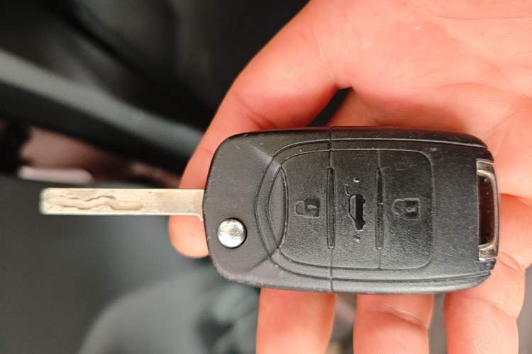 Used Wuling Hongguang MINIEV 2021 Macaron Fashion Model Lithium Iron Phosphate Vehicle Key