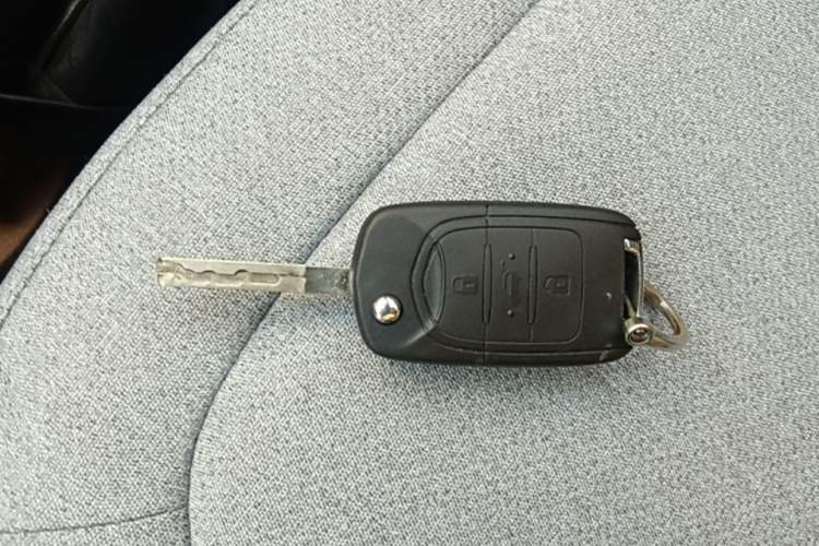 Used Wuling Hongguang MINIEV 2021 Macaron Premium Model – Lithium Iron Phosphate Vehicle Key