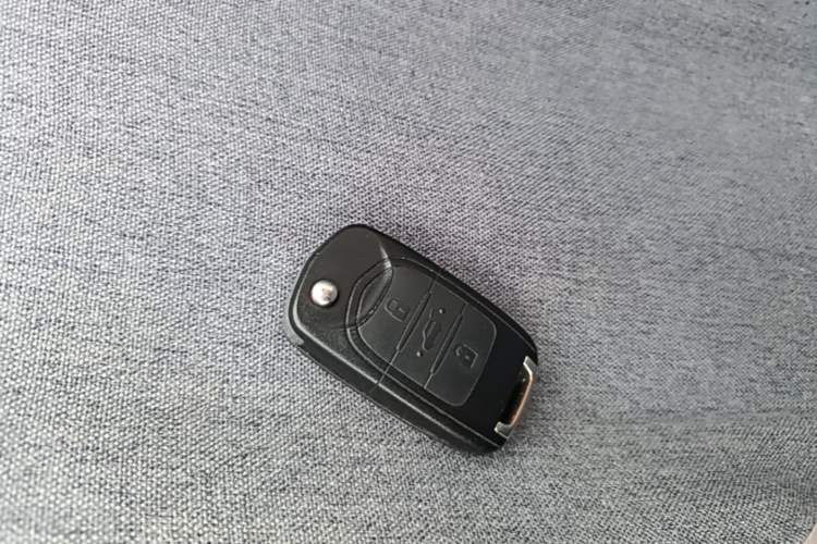 Used Wuling Hongguang MINIEV 2021 Macaron Fashion Model Lithium Iron Phosphate Vehicle Key