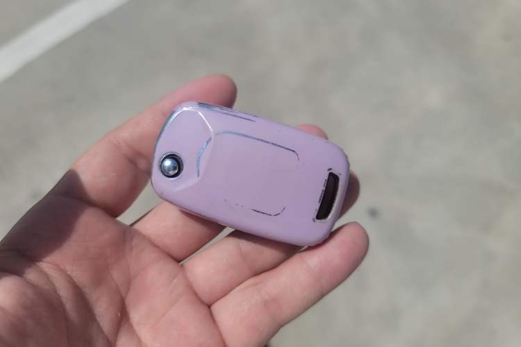 Used Wuling Hongguang MINIEV 2021 Macaron Fashion Edition Lithium-Ion Battery Vehicle Key