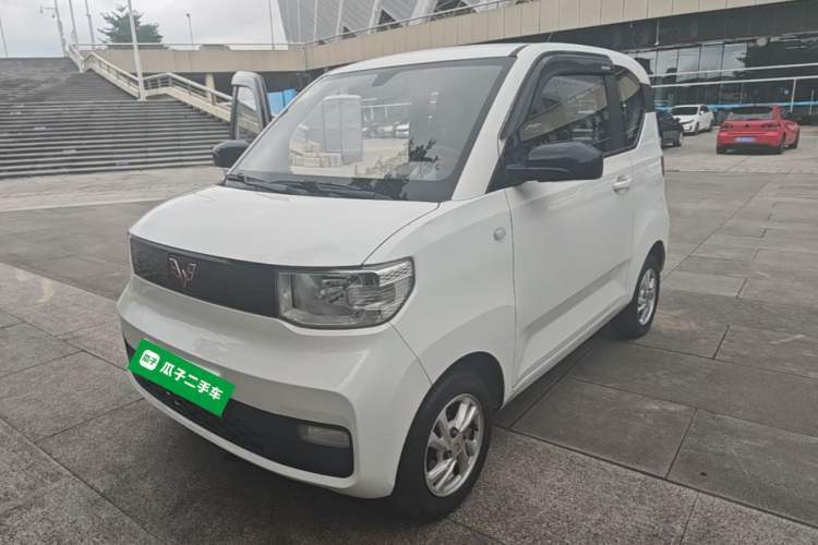 Ojetý Wuling Hongguang MINIEV 2021 Macaron Fashion Edition Lithium-Ion Battery Guazi used car, China used car export, Used car for sale, Used  cars, Cheapest cars for sale