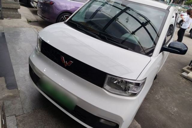 Ojetý Wuling Hongguang MINIEV 2021 Macaron Fashion Model Lithium Iron Phosphate