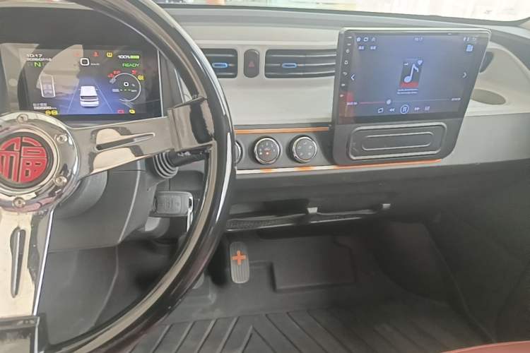 Used Wuling Hongguang MINIEV 2021 Macaron Fashion Edition Lithium-Ion Battery Audio And AC Panel