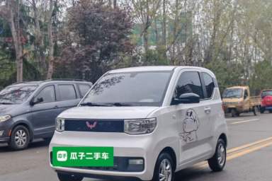 Used Wuling Hongguang MINIEV 2021 Macaron Premium Model – Lithium Iron Phosphate