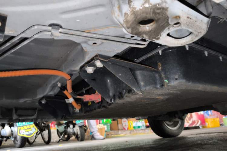 Used Wuling Hongguang MINIEV 2021 Macaron Fashion Edition Lithium-Ion Battery Chassis Front Left