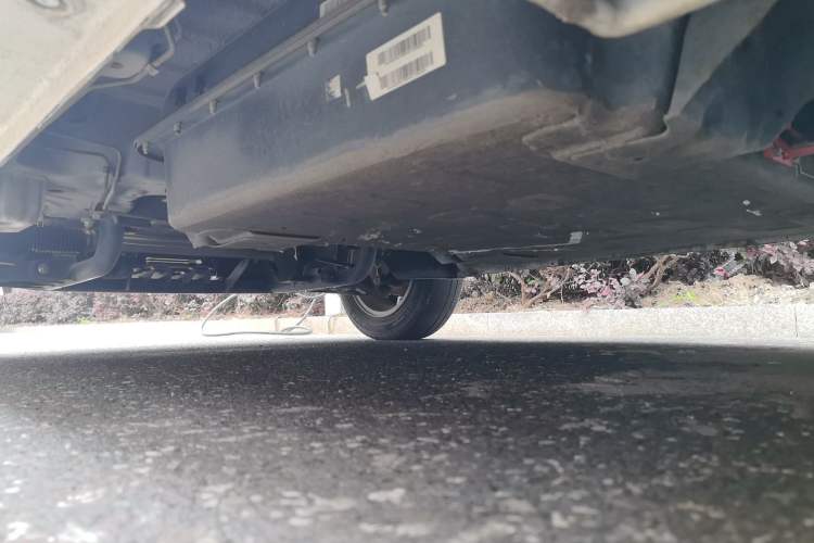 Used Wuling Hongguang MINIEV 2021 Macaron Fashion Edition Lithium-Ion Battery Chassis Rear Left
