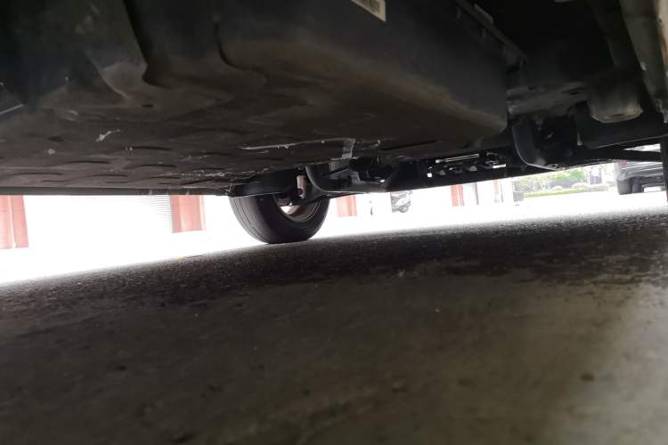 Used Wuling Hongguang MINIEV 2021 Macaron Fashion Edition Lithium-Ion Battery Chassis Rear Right