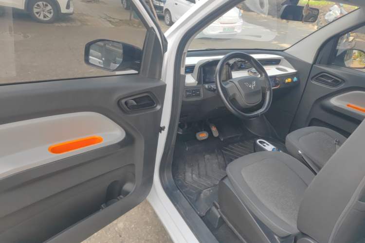 Used Wuling Hongguang MINIEV 2021 Macaron Premium Model – Lithium Iron Phosphate Driver Seat