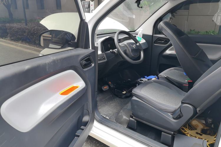 Used Wuling Hongguang MINIEV 2021 Macaron Fashion Edition Lithium-Ion Battery Driver Seat