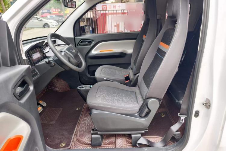 Used Wuling Hongguang MINIEV 2021 Macaron Fashion Edition Lithium-Ion Battery Driver Seat
