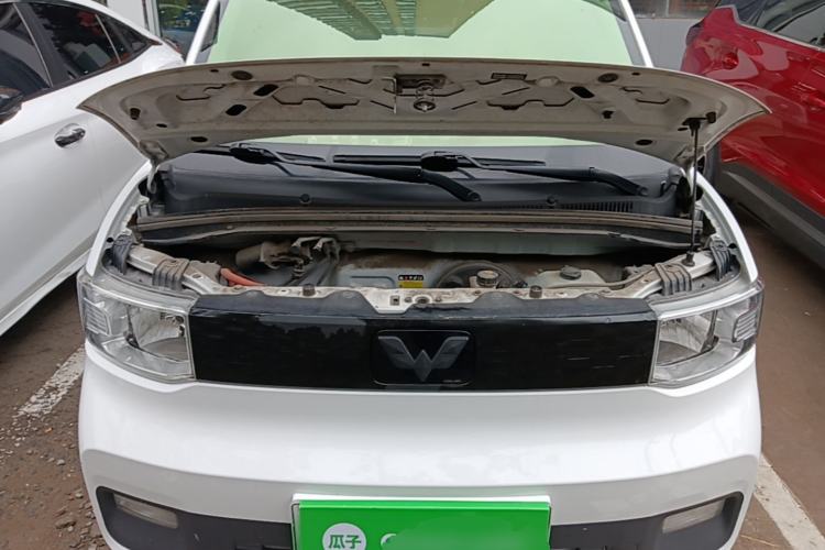 Used Wuling Hongguang MINIEV 2021 Macaron Fashion Edition Lithium-Ion Battery Engine Bay