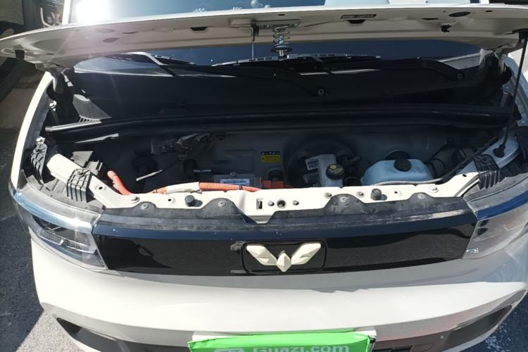 Used Wuling Hongguang MINIEV 2021 Macaron Sandwich Model 120 km Lithium NMC Engine Bay