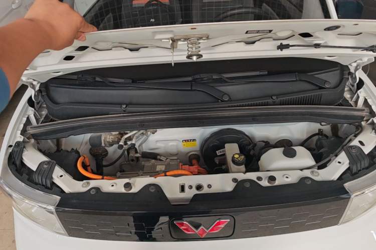 Used Wuling Hongguang MINIEV 2021 Macaron Premium Model – Lithium Iron Phosphate Engine Bay