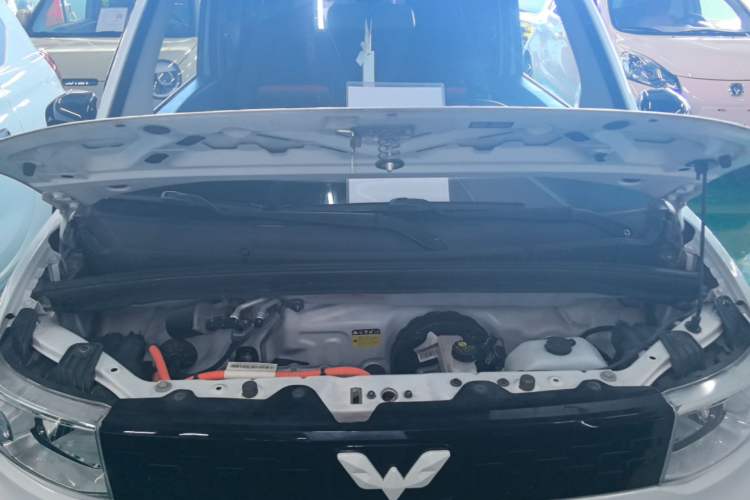 Used Wuling Hongguang MINIEV 2021 Macaron Premium Model – Lithium Iron Phosphate Engine Bay