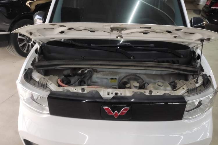 Used Wuling Hongguang MINIEV 2021 Macaron Premium Model – Lithium Iron Phosphate Engine Bay