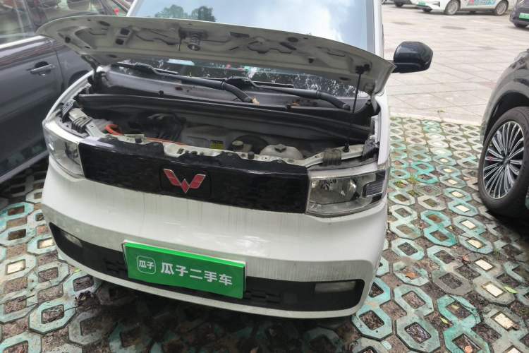 Used Wuling Hongguang MINIEV 2021 Macaron Premium Model – Lithium-NMC Engine Bay Left
