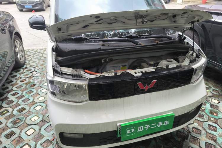 Used Wuling Hongguang MINIEV 2021 Macaron Premium Model – Lithium-NMC Engine Bay Right