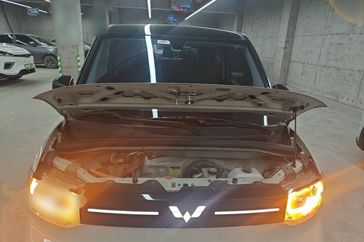 Used Wuling Hongguang MINIEV 2021 Macaron Premium Model – Lithium-NMC Engine Bay