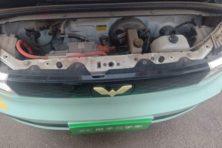 Used Wuling Hongguang MINIEV 2021 Macaron Fashion Edition Lithium-Ion Battery Engine Bay