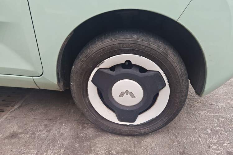 Used Wuling Hongguang MINIEV 2021 Macaron Fashion Model Lithium Iron Phosphate Exterior 1