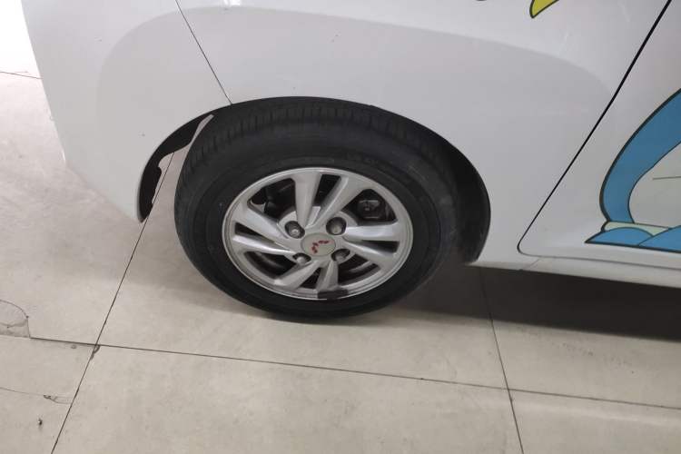 Used Wuling Hongguang MINIEV 2021 Macaron Premium Model – Lithium Iron Phosphate Exterior 4