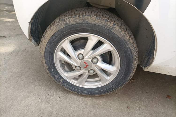 Used Wuling Hongguang MINIEV 2021 Macaron Premium Model – Lithium-NMC Exterior 5