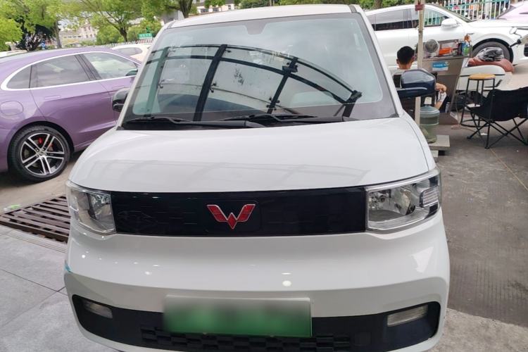 Used Wuling Hongguang MINIEV 2021 Macaron Fashion Model Lithium Iron Phosphate Front