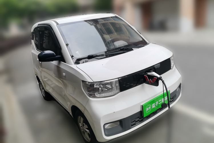 Used Wuling Hongguang MINIEV 2021 Macaron Fashion Edition Lithium-Ion Battery Front Right 45 Deg