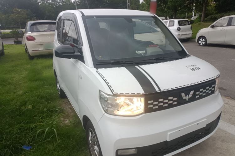 Used Wuling Hongguang MINIEV 2021 Macaron Fashion Edition Lithium-Ion Battery Front Right 45 Deg