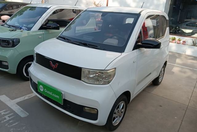 Ojetý Wuling Hongguang MINIEV 2021 Macaron Fashion Model Lithium Iron Phosphate