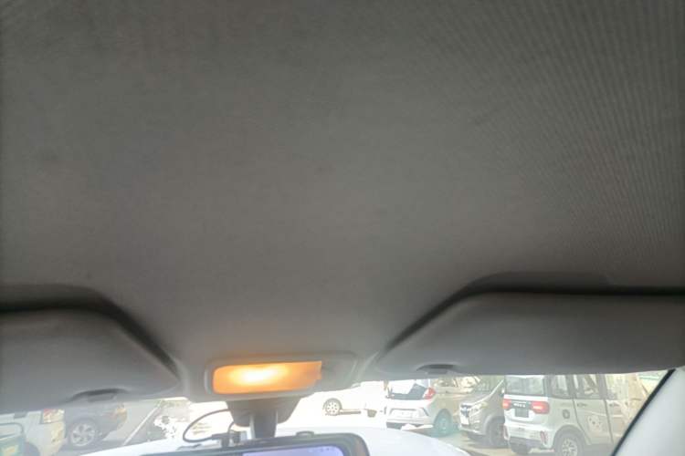 Used Wuling Hongguang MINIEV 2021 Macaron Premium Model – Lithium-NMC Headliner