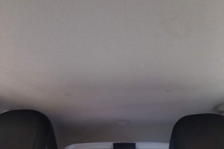Used Wuling Hongguang MINIEV 2021 Macaron Premium Model – Lithium Iron Phosphate Headliner