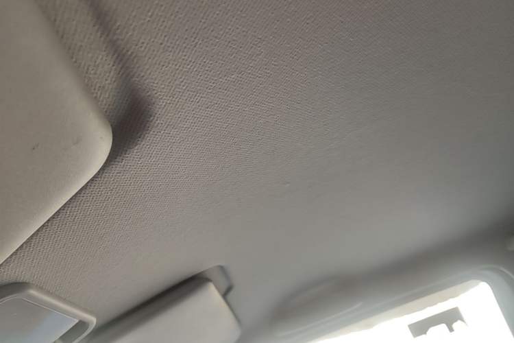 Used Wuling Hongguang MINIEV 2021 Macaron Fashion Edition Lithium-Ion Battery Headliner