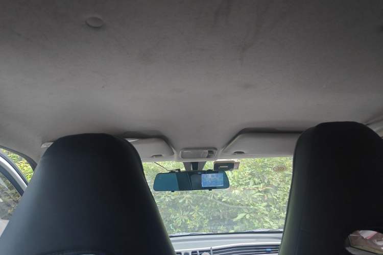 Used Wuling Hongguang MINIEV 2021 Macaron Premium Model – Lithium Iron Phosphate Headliner