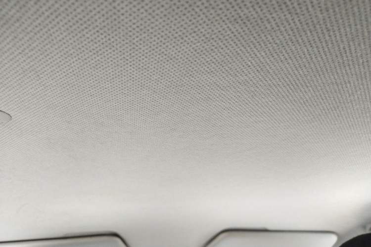 Used Wuling Hongguang MINIEV 2021 Macaron Premium Model – Lithium Iron Phosphate Headliner