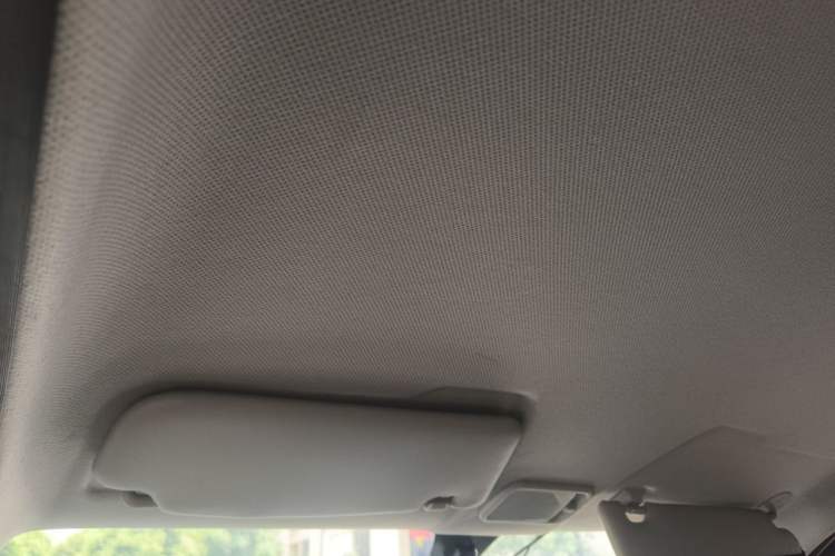 Used Wuling Hongguang MINIEV 2021 Macaron Premium Model – Lithium Iron Phosphate Headliner