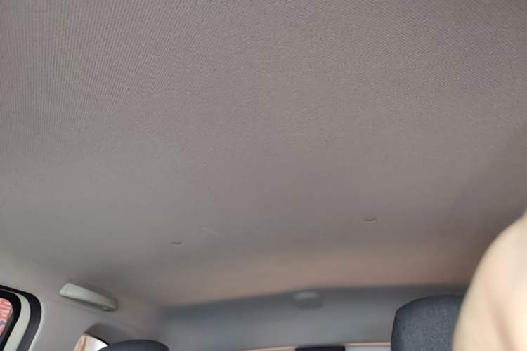 Used Wuling Hongguang MINIEV 2021 Macaron Premium Model – Lithium Iron Phosphate Headliner