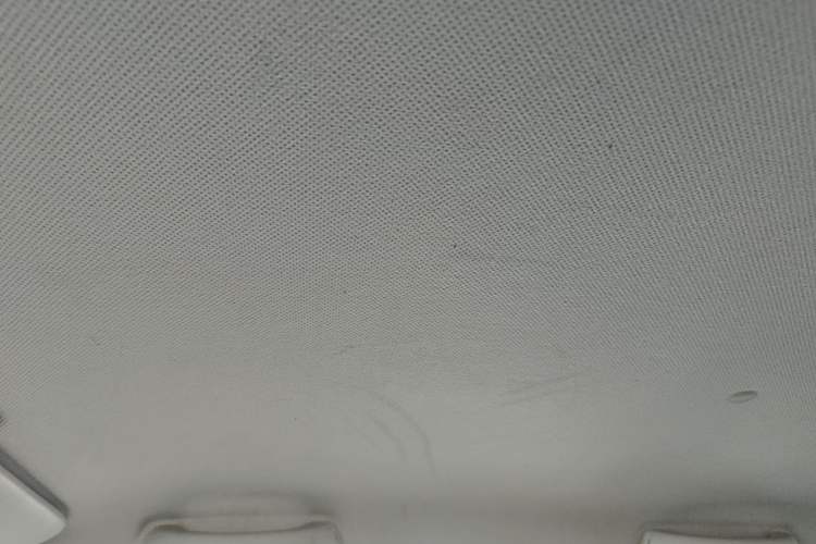 Used Wuling Hongguang MINIEV 2021 Macaron Premium Model – Lithium Iron Phosphate Headliner
