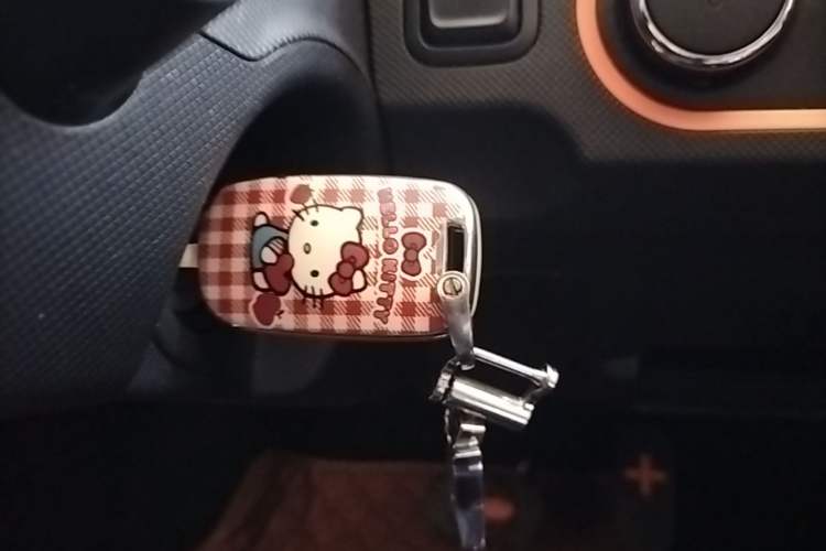 Used Wuling Hongguang MINIEV 2021 Macaron Premium Model – Lithium Iron Phosphate Interior 1