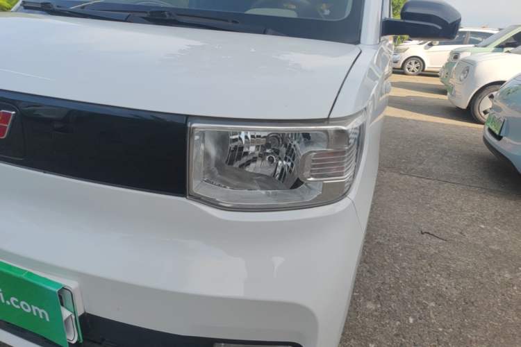 Used Wuling Hongguang MINIEV 2021 Macaron Premium Model – Lithium Iron Phosphate Left Front Headlight