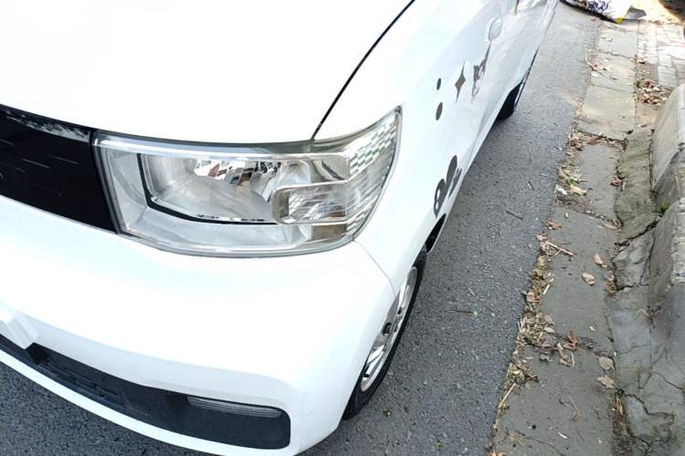 Used Wuling Hongguang MINIEV 2021 Macaron Fashion Model Lithium Iron Phosphate Left Front Headlight