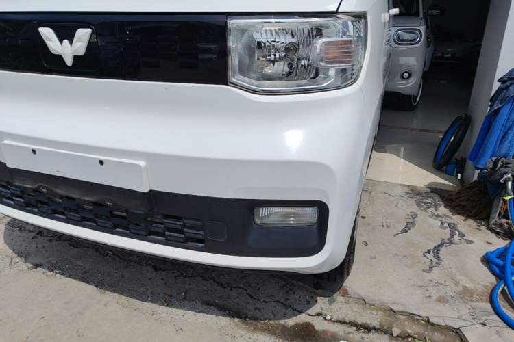 Used Wuling Hongguang MINIEV 2021 Macaron Premium Model – Lithium Iron Phosphate Left Front Headlight