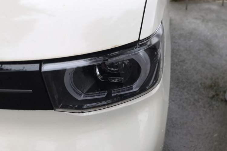 Used Wuling Hongguang MINIEV 2021 Macaron Premium Model – Lithium Iron Phosphate Left Front Headlight